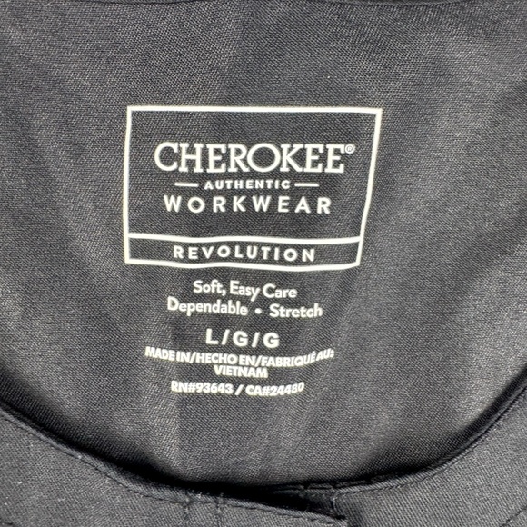 Cherokee Women's workwear revolution long sleeve button up scrub top large - Picture 2 of 7